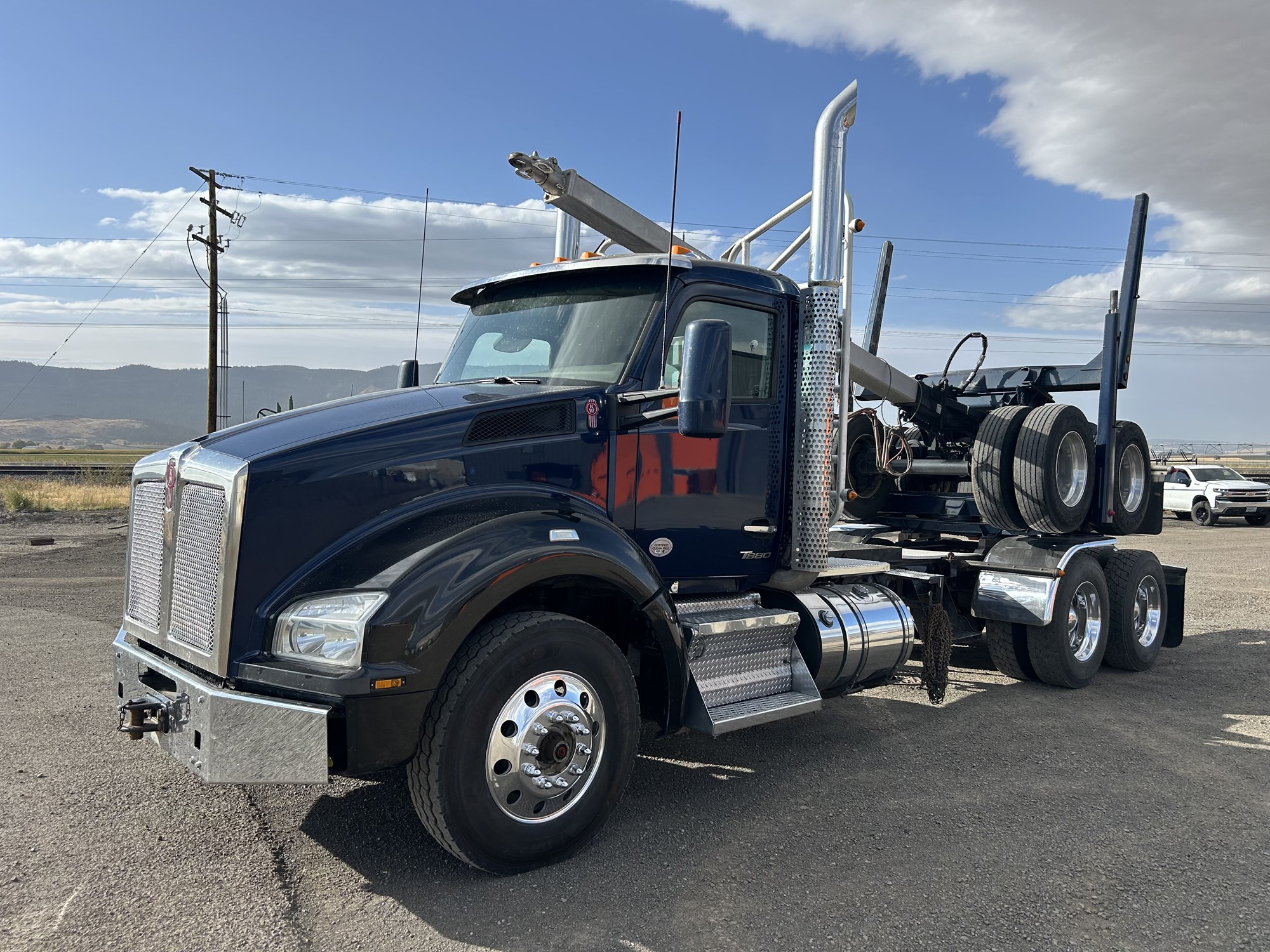 2016 Kenworth T880 - image 1 of 6