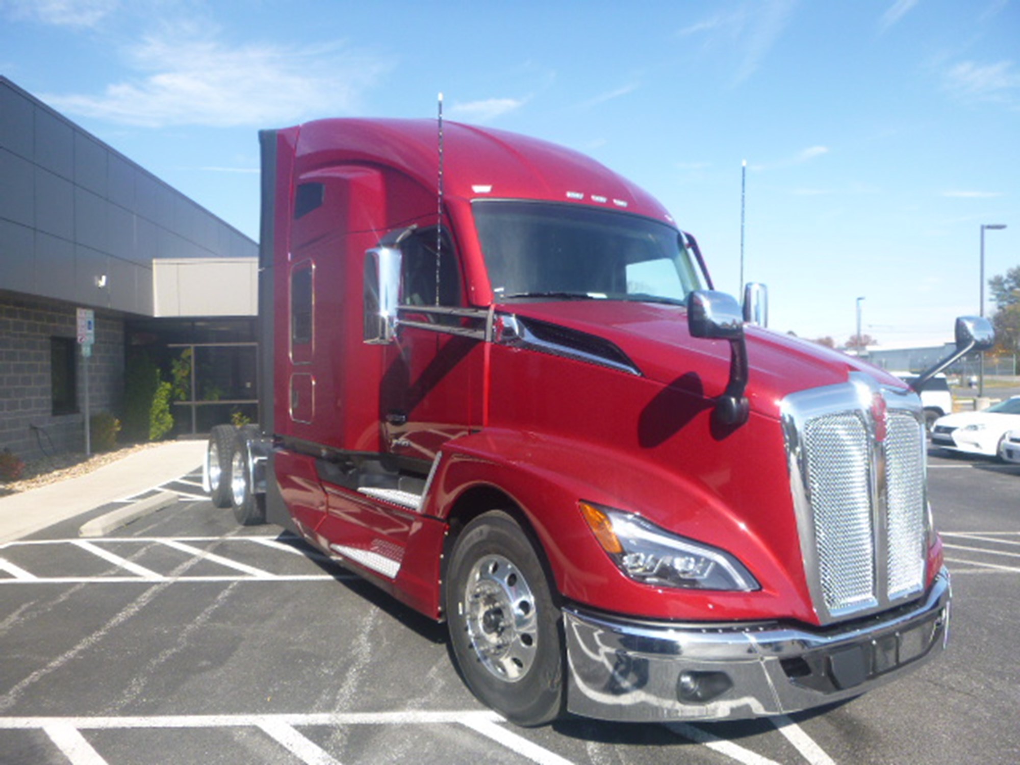 2025 Kenworth T680 Next Gen - image 4 of 6