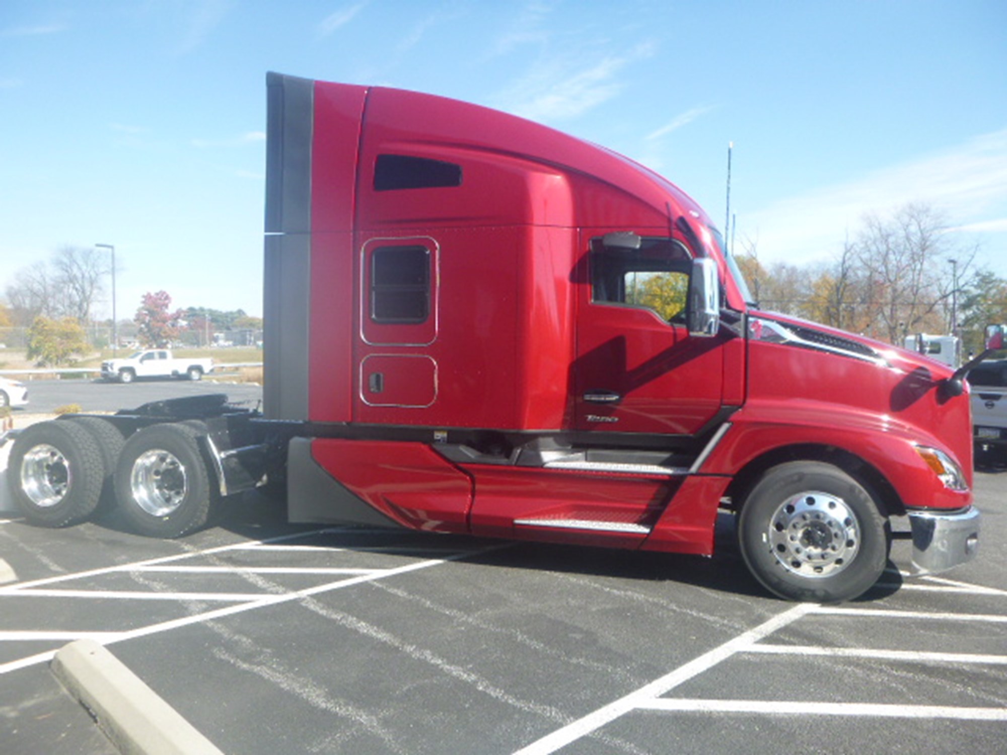 2025 Kenworth T680 Next Gen - image 5 of 6