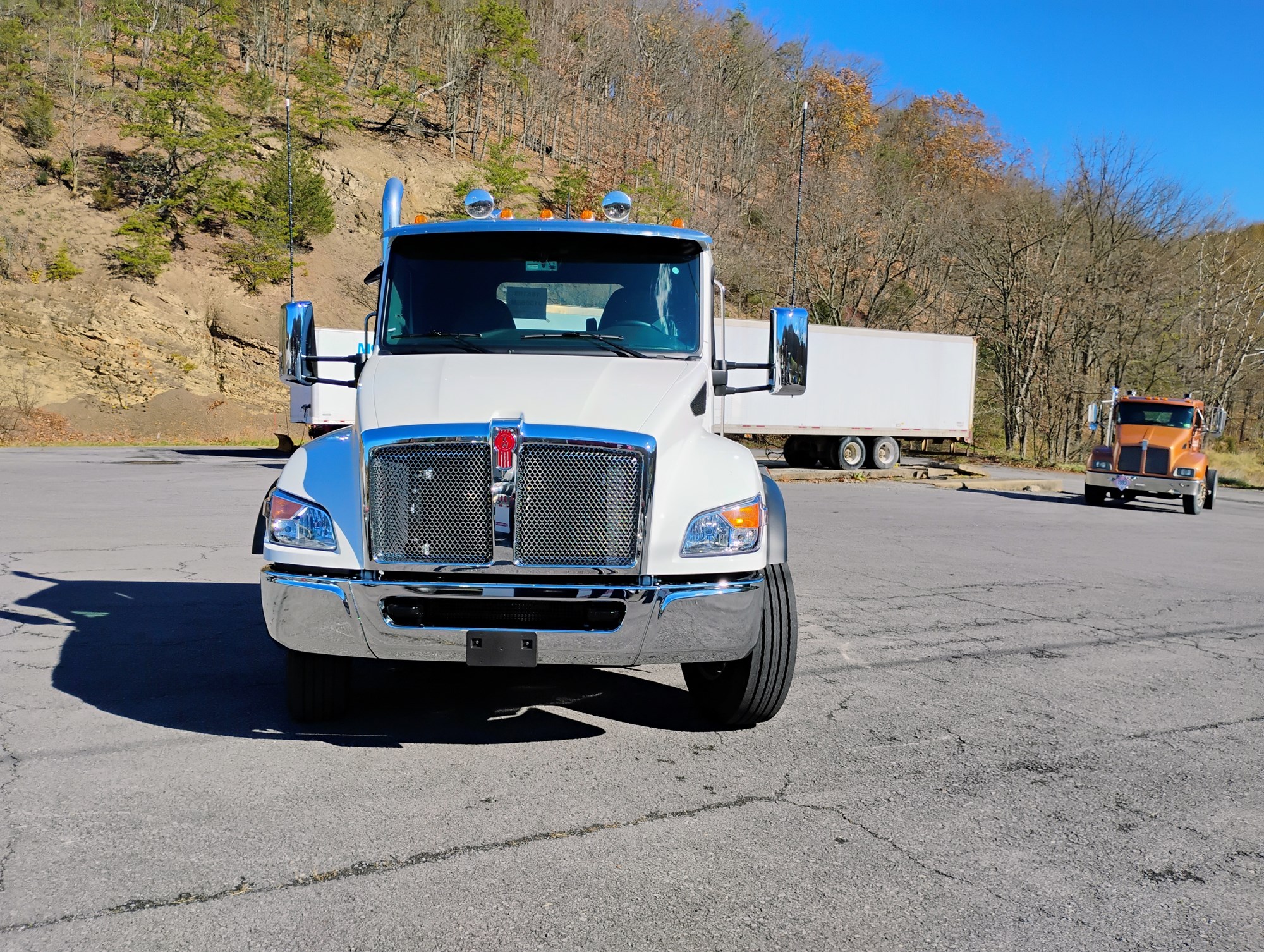 2025 Kenworth T480 - image 6 of 6