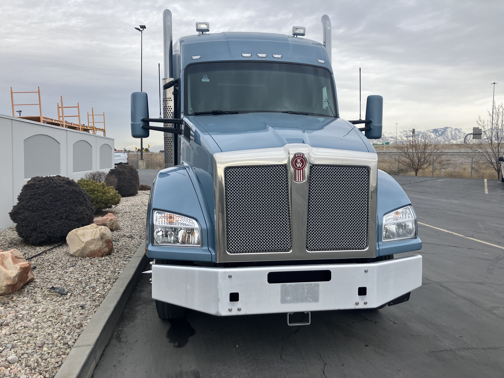 2020 Kenworth T880 - image 5 of 6