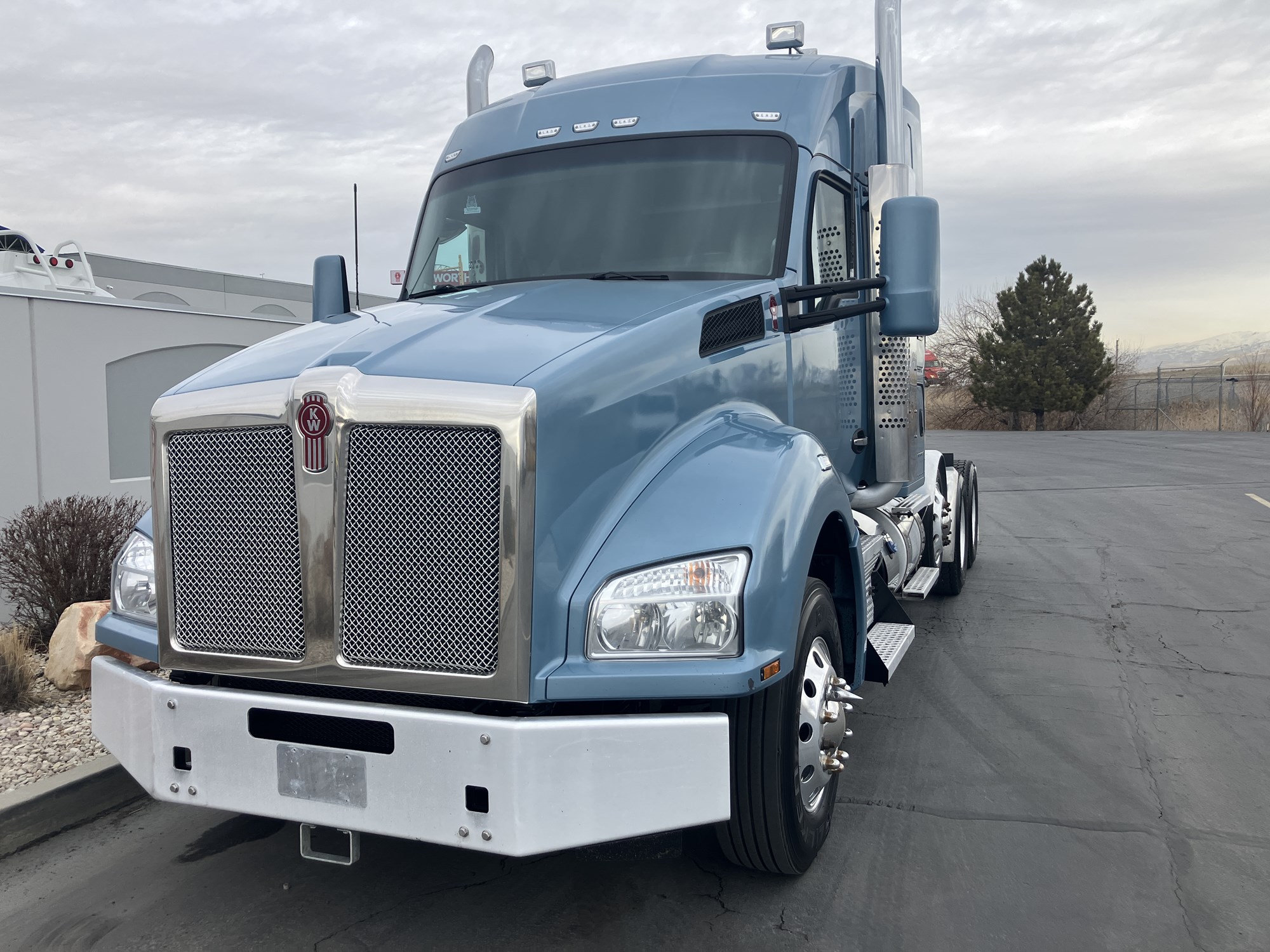 2020 Kenworth T880 - image 6 of 6